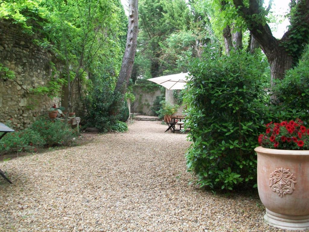 Maison D'Hotes Campagne-Baudeloup Bed and Breakfast LʼIsle-sur-la-Sorgue Εξωτερικό φωτογραφία